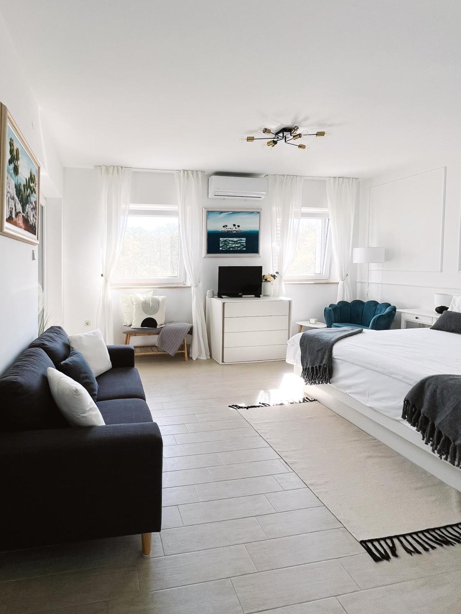 Modern Apartment In The Heart Of Njivice Eksteriør billede
